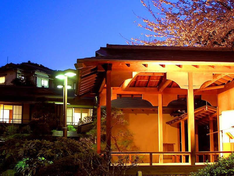 ホテル あたみ石亭 別邸 桜岡茶寮 熱海市 エクステリア 写真