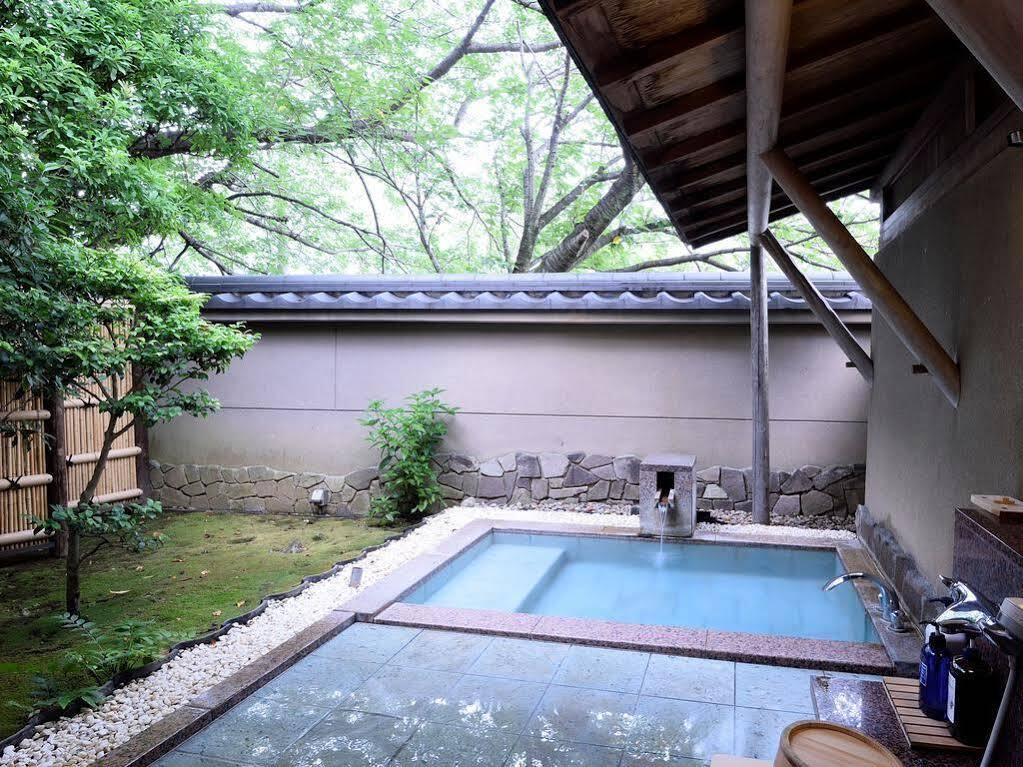 ホテル あたみ石亭 別邸 桜岡茶寮 熱海市 エクステリア 写真